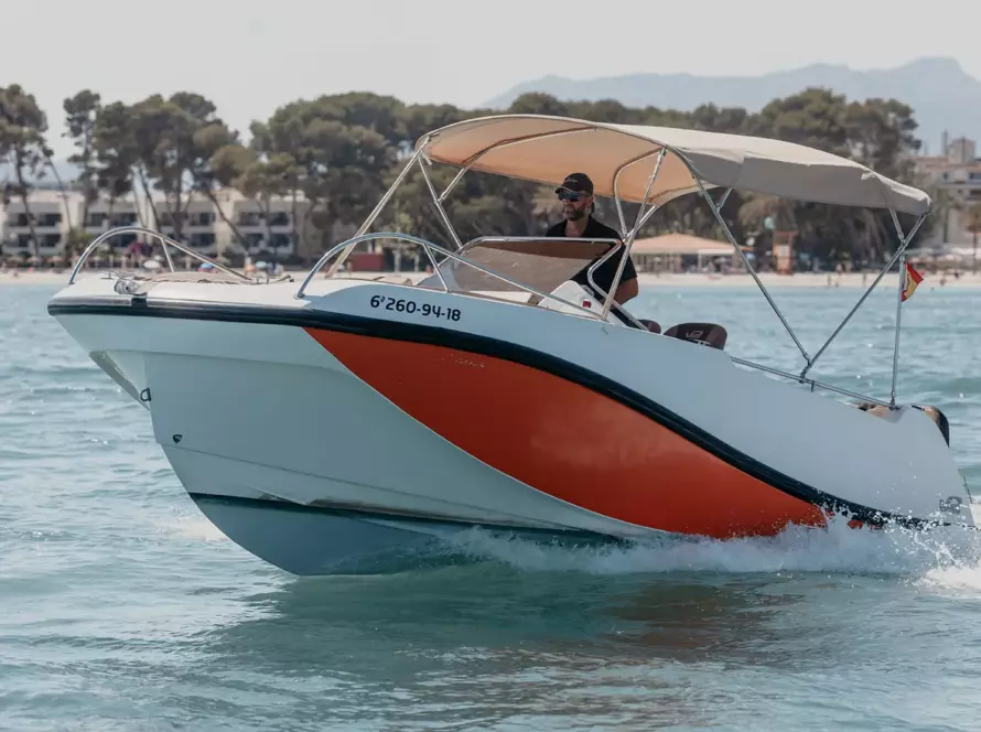 Rent a boat Mallorca V2 7.0