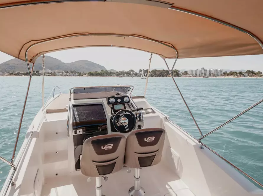Rent a boat Mallorca V2 7.0
