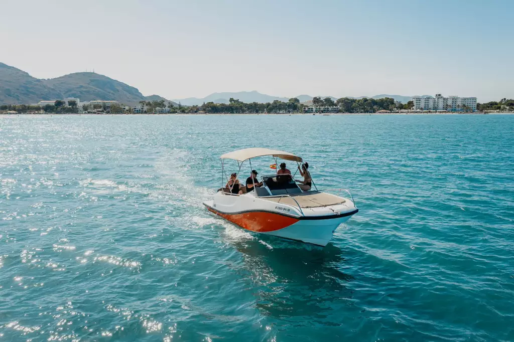Alquilar un barco Mallorca V2 7.0